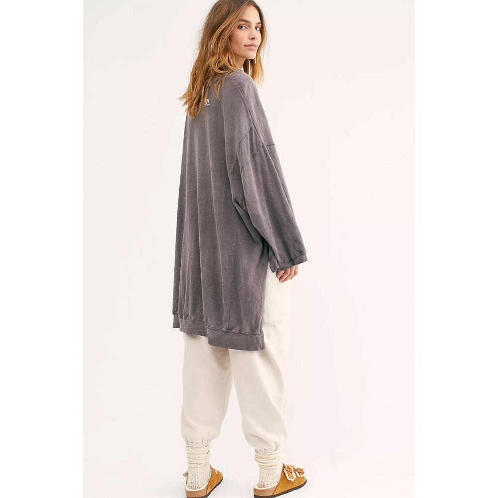 Magnolia Pearl Pullover Francis Hi Lo Moon and Stars - Picture 2 of 15